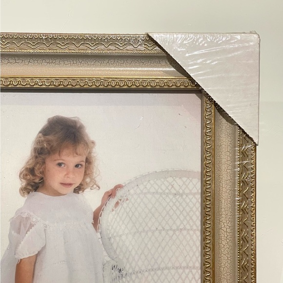 *NEW* Elegant Gold and Beige 10 x 13 IN Picture Frame by Connoisseur Frames - Picture 4 of 6